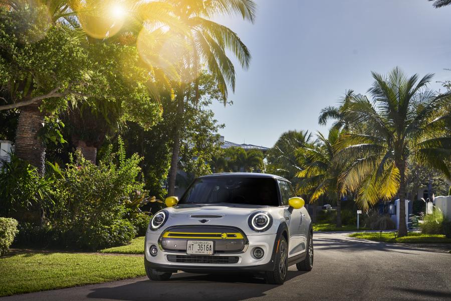  Mini Cooper SE (F56) 2020 года  (NA) (фото 163 из 342)